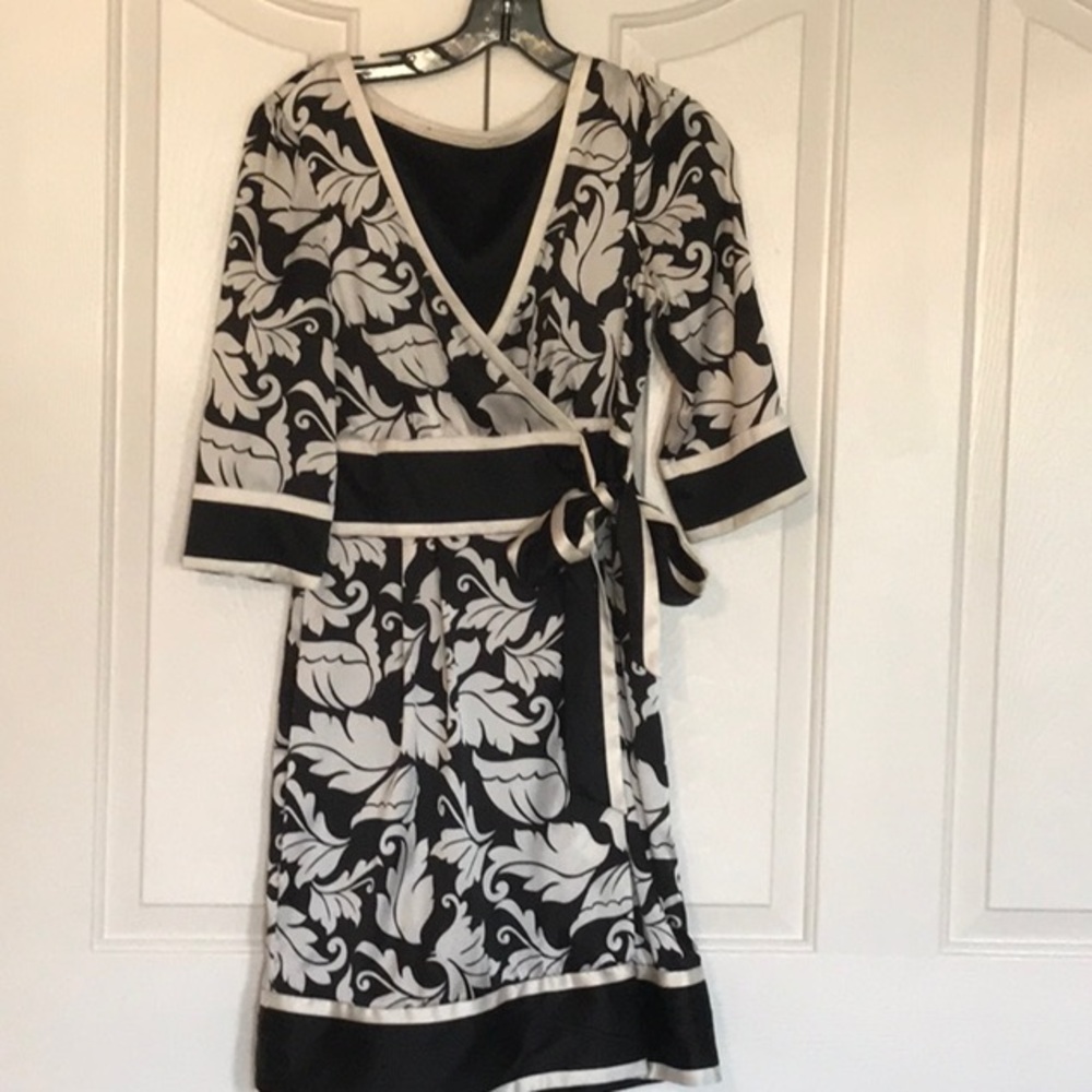 Bebe dress